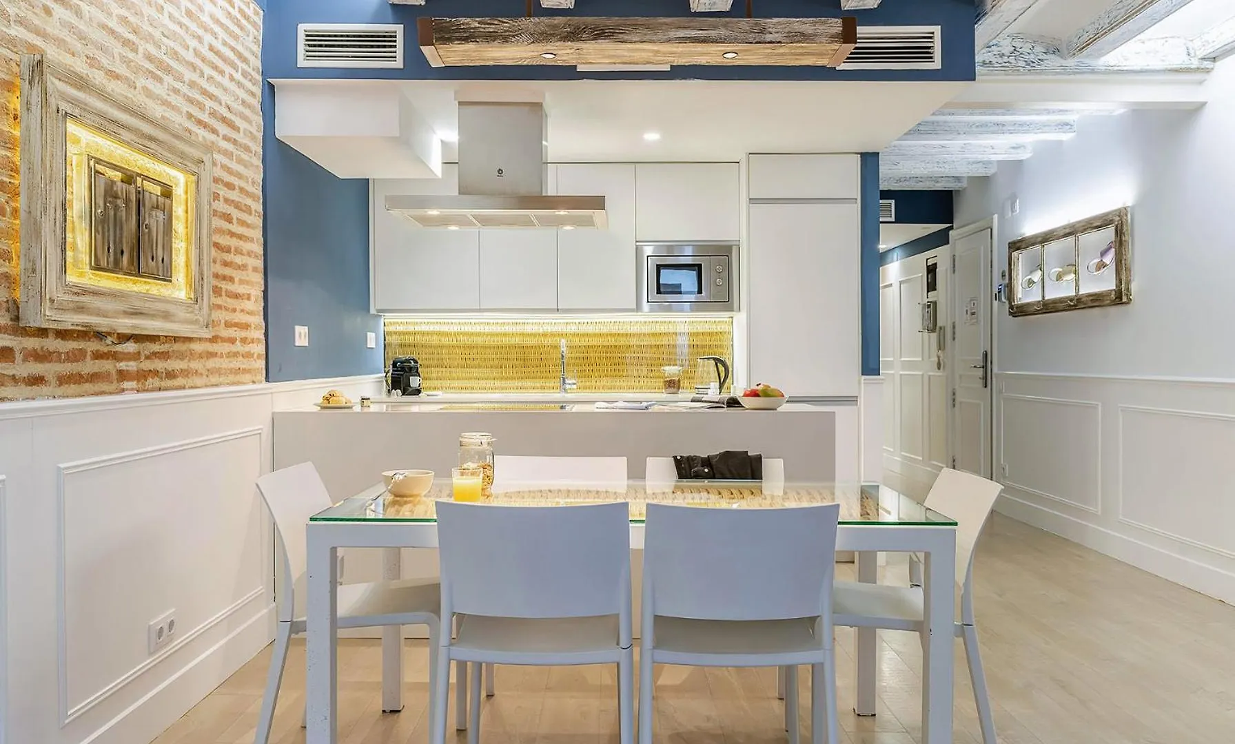 Enjoybcn Colon Apartments Barcelona