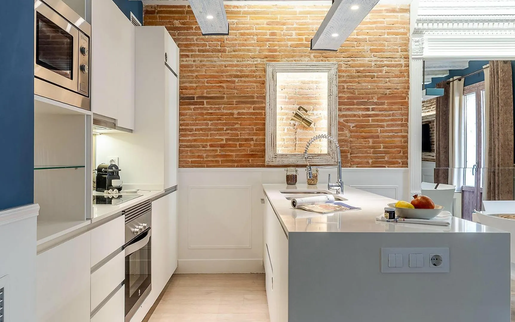 Enjoybcn Colon Apartments Barcelona
