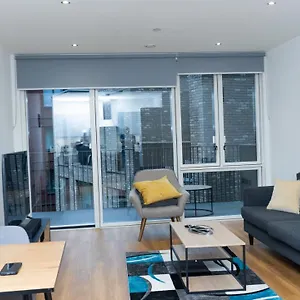 https://guerneville-1-bedroom-luxury-apartment-royal-wharf-by.brighton-hotels-england.com