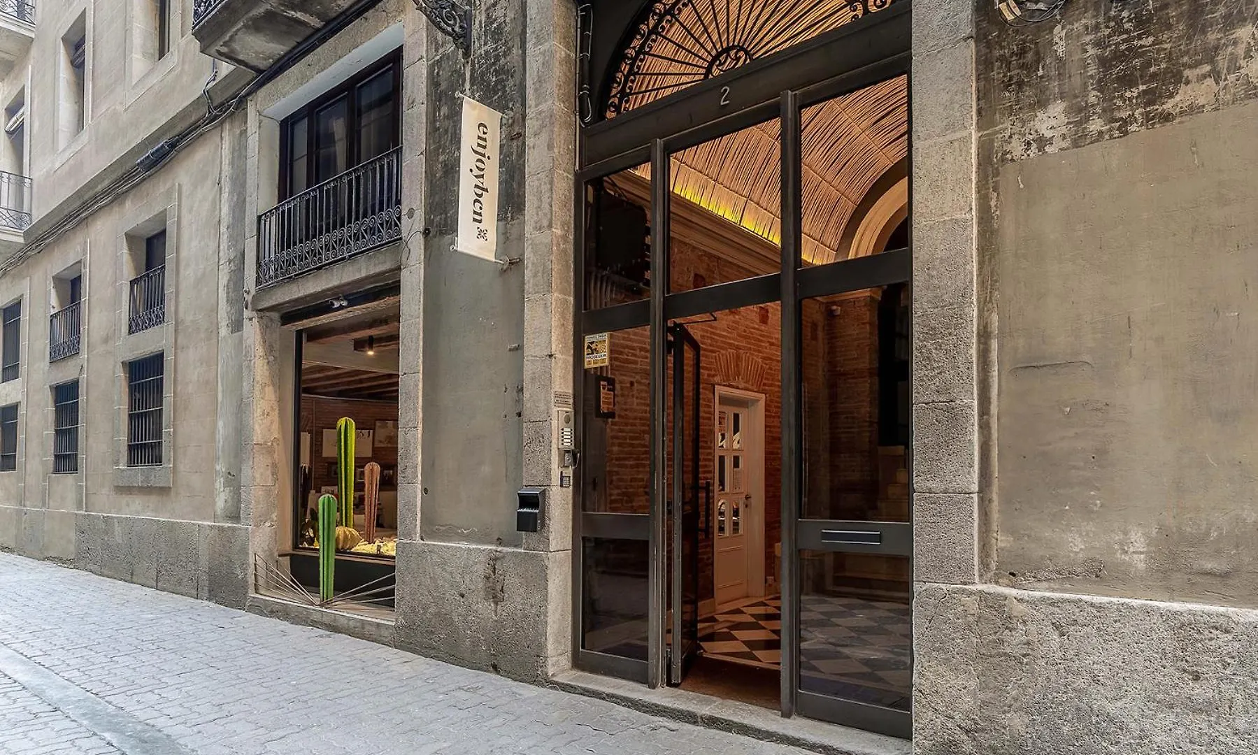 Enjoybcn Colon Apartments 巴塞罗那