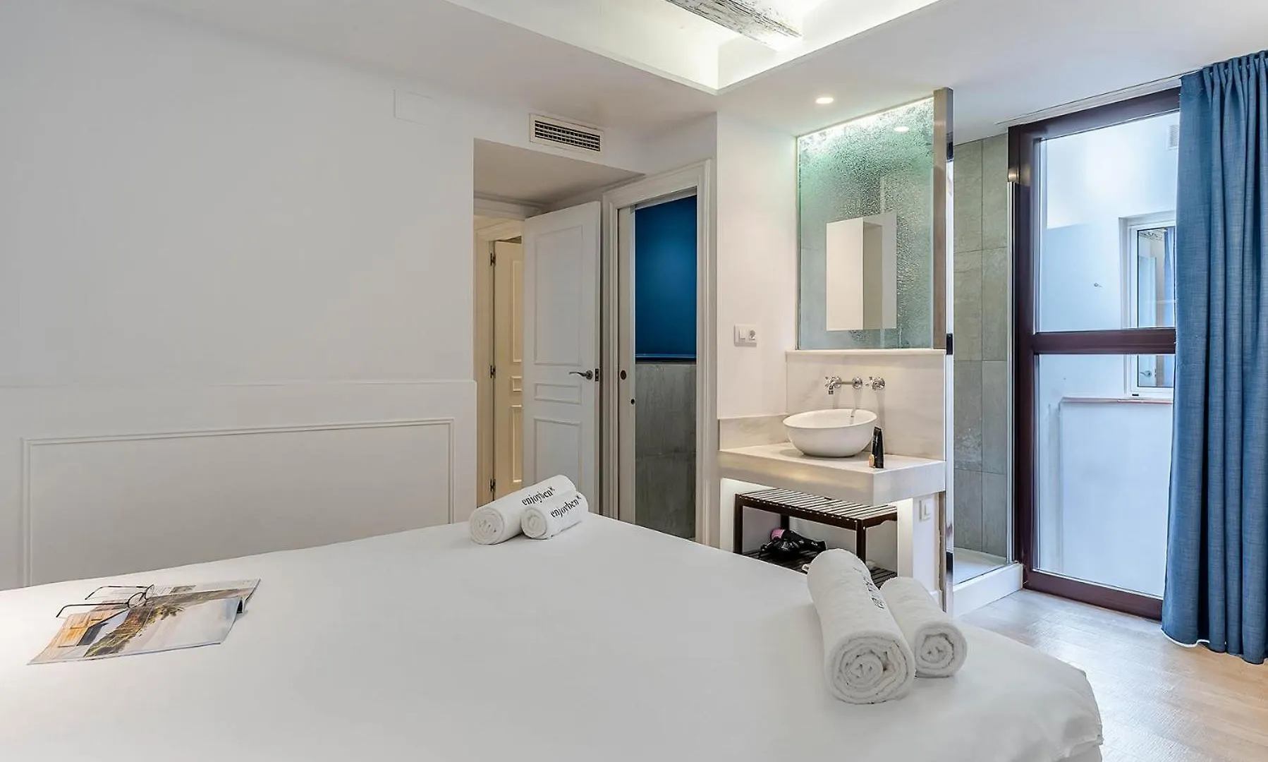 Enjoybcn Colon Apartments 巴塞罗那