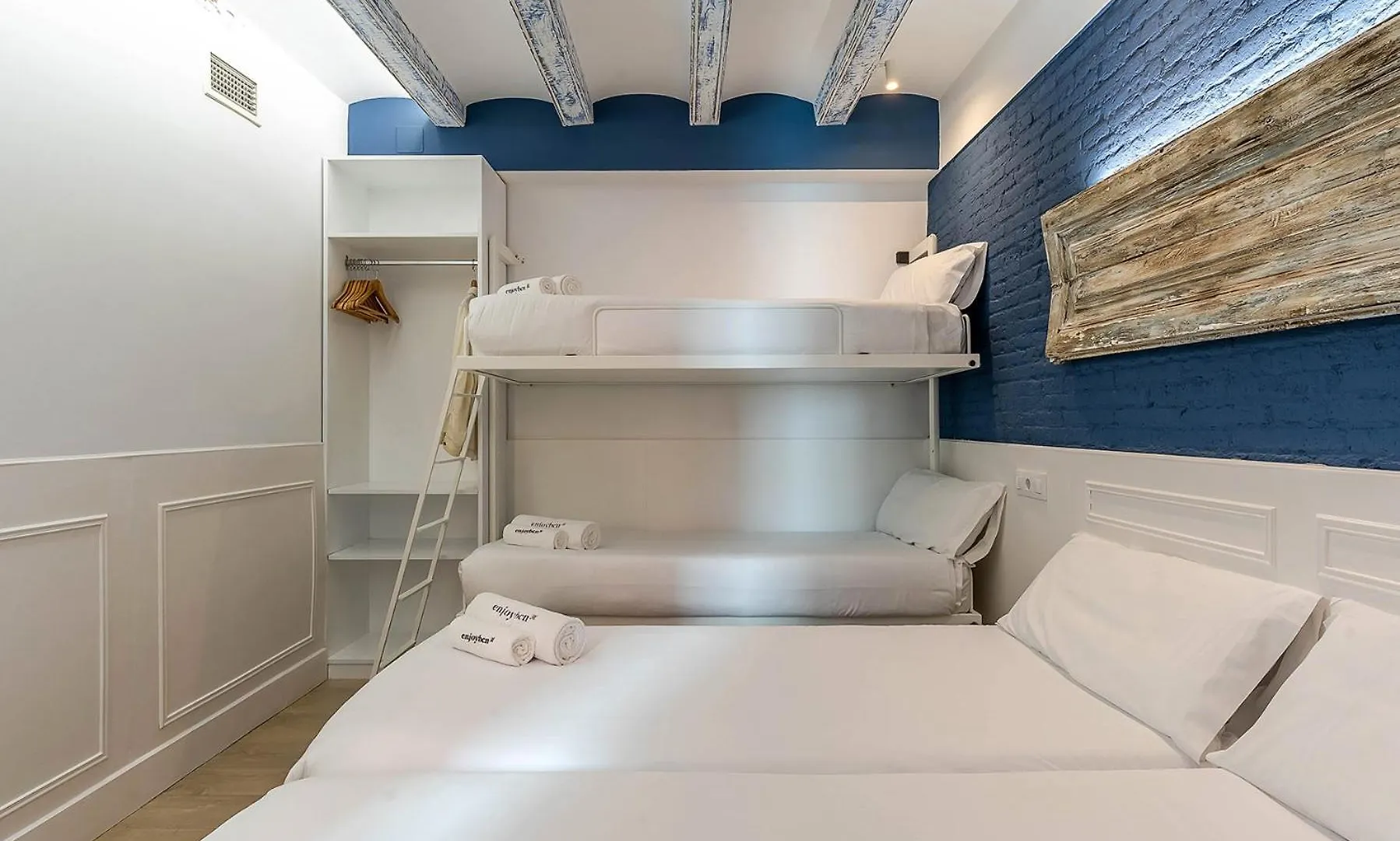 Enjoybcn Colon Apartments Barcelona