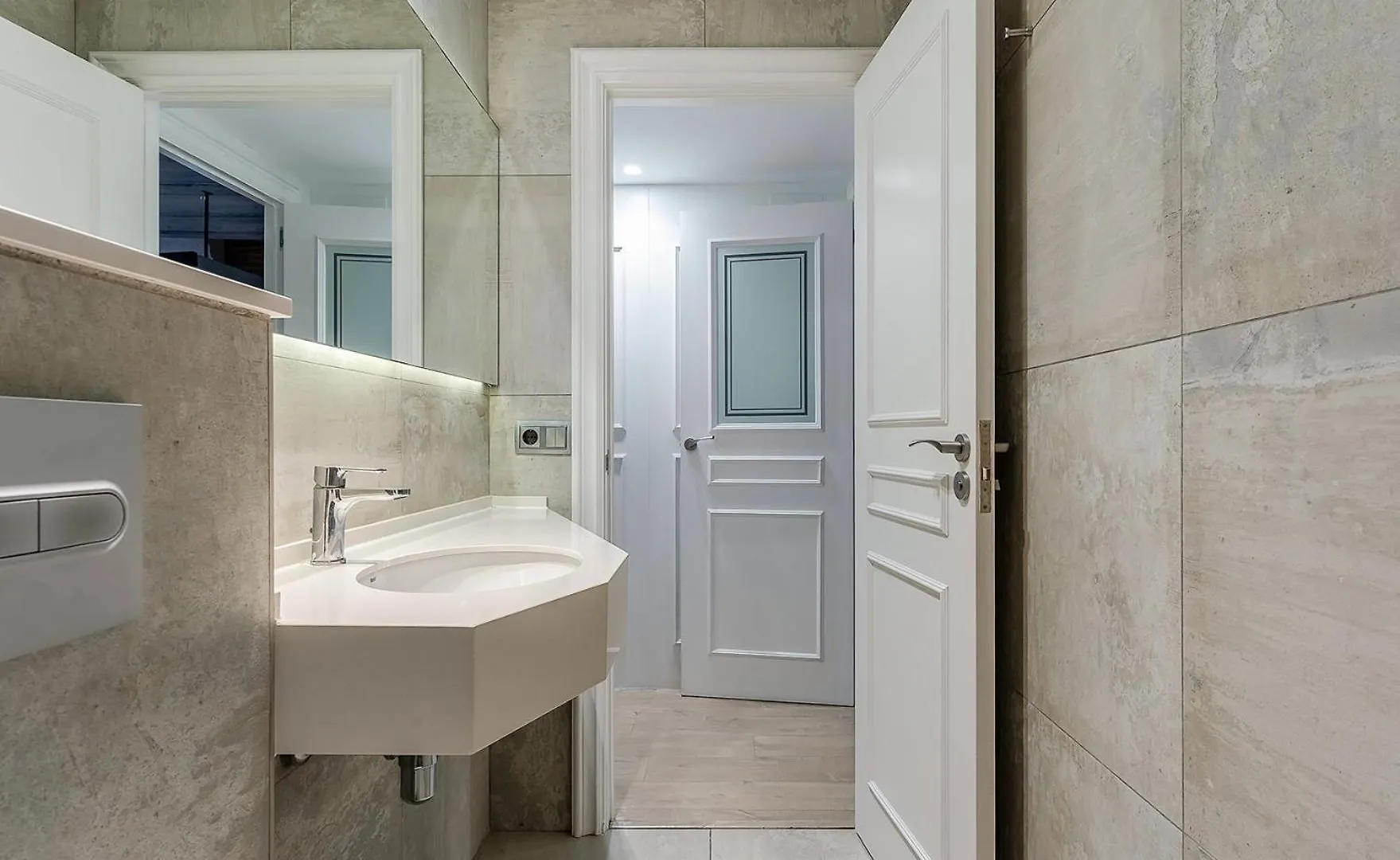 Enjoybcn Colon Apartments Barcelona